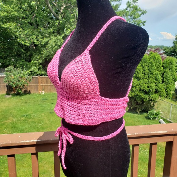 Crop Top BARBIECORE PINK Crochet Festival Cotton B CUP Adjustable Size - Picture 3 of 8